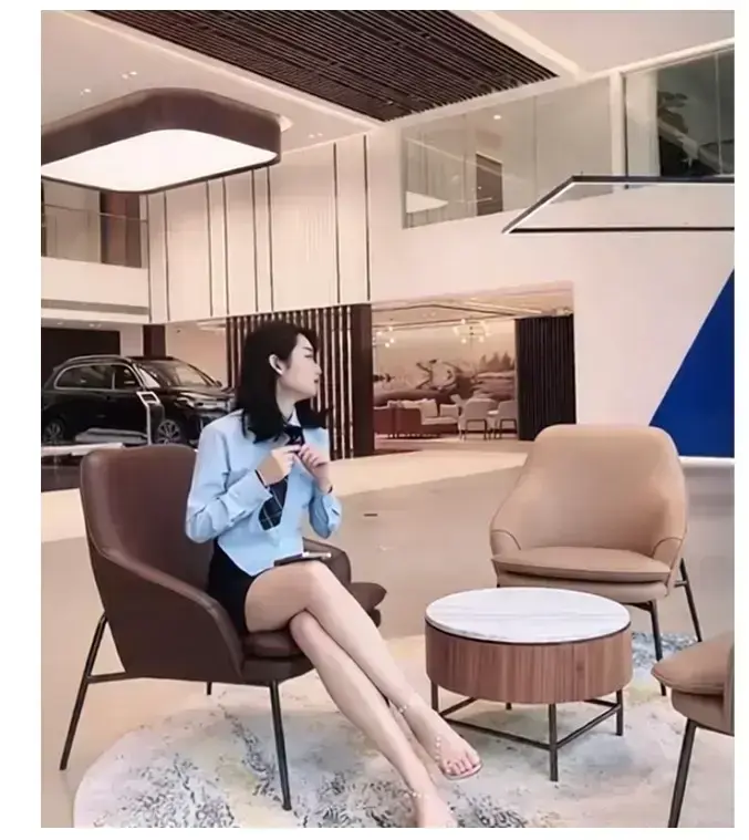 佳木斯新玛特迪桑特女销售事件完整现场视频在线观看-破防到说不出话全网震惊-后续结果意想不到-迪桑特导购事件视频免费播放