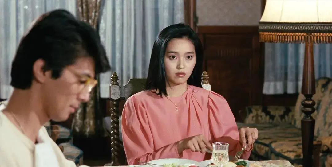 《女猫》相关资源图片